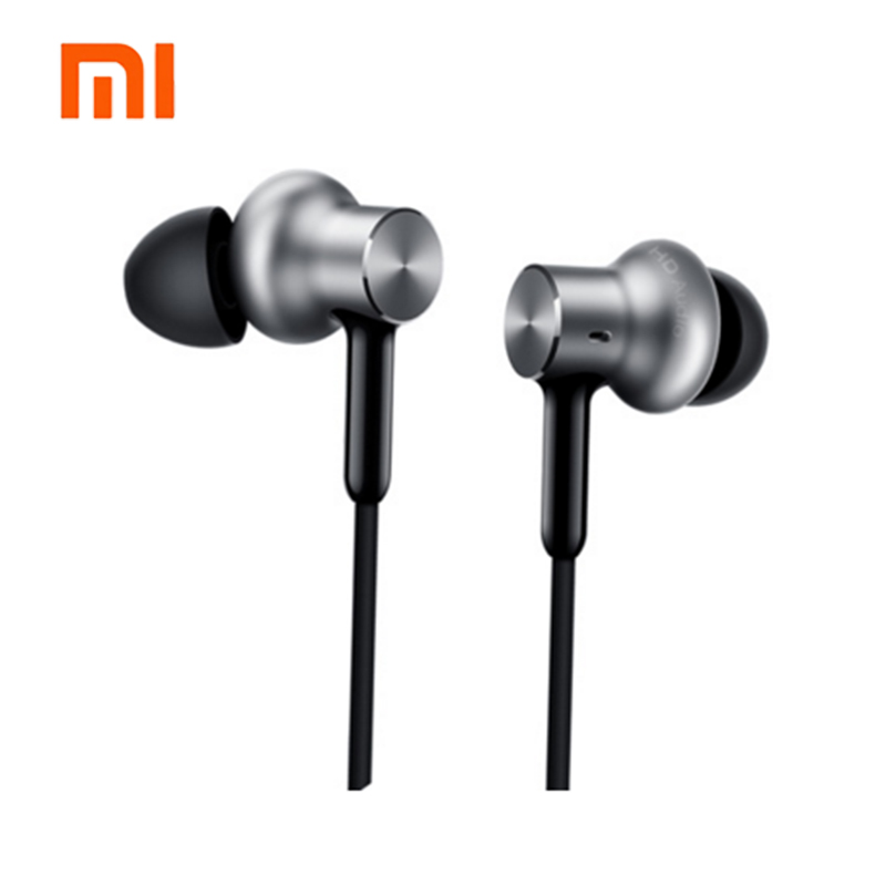 картинка Проводная гарнитура Xiaomi Mi In-Ear Headphones Pro HDXiaomi Mi In-Ear Headphones Pro HD QTEJ02JY от магазина Fastoo